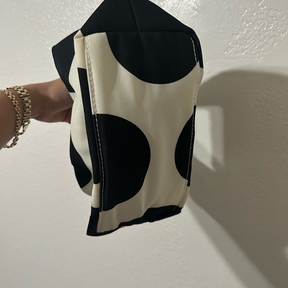 Kate Spade - Picture 3 of 4